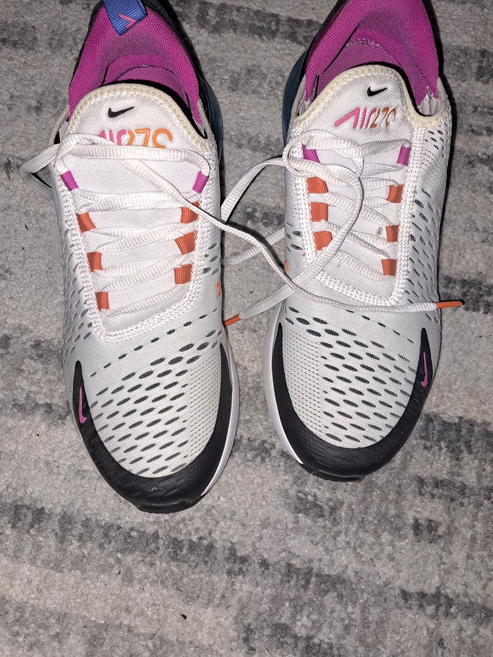 Nike Air 270 Women’s White Running Shoes with Pink Accents